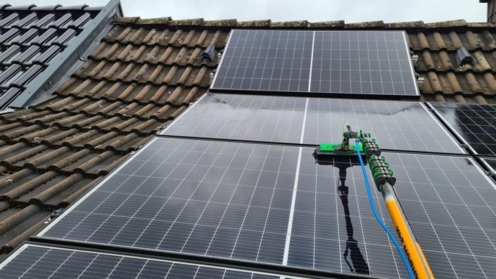 Photovoltaik-Reinigung in NRW
